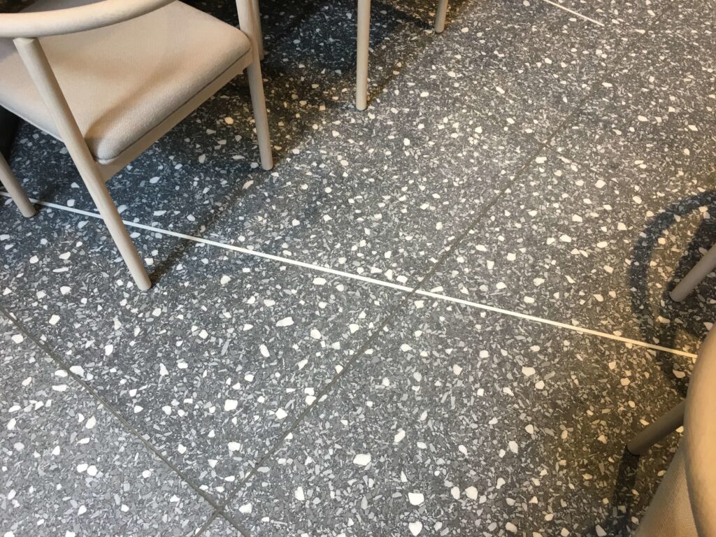 アーティゾン美術館の館内
