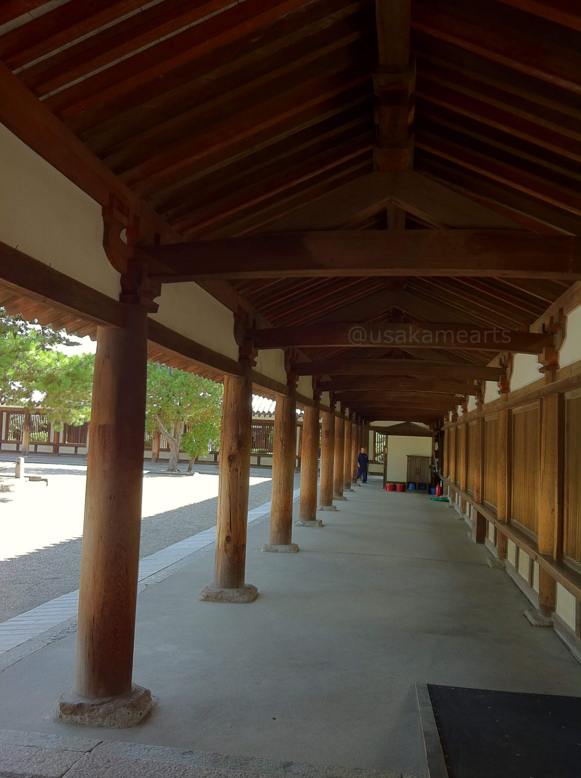法隆寺の回廊
